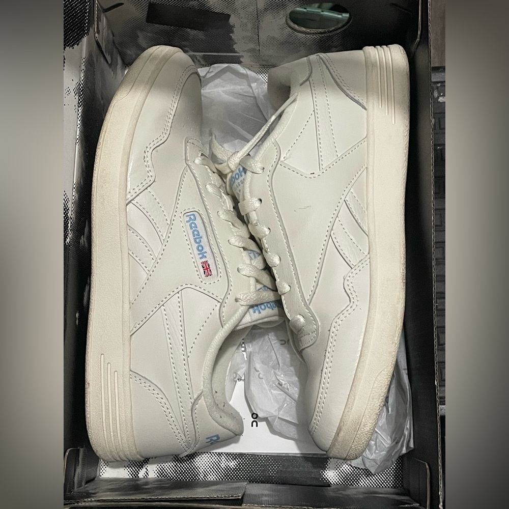 Reebok Women’s Cream Sneakers